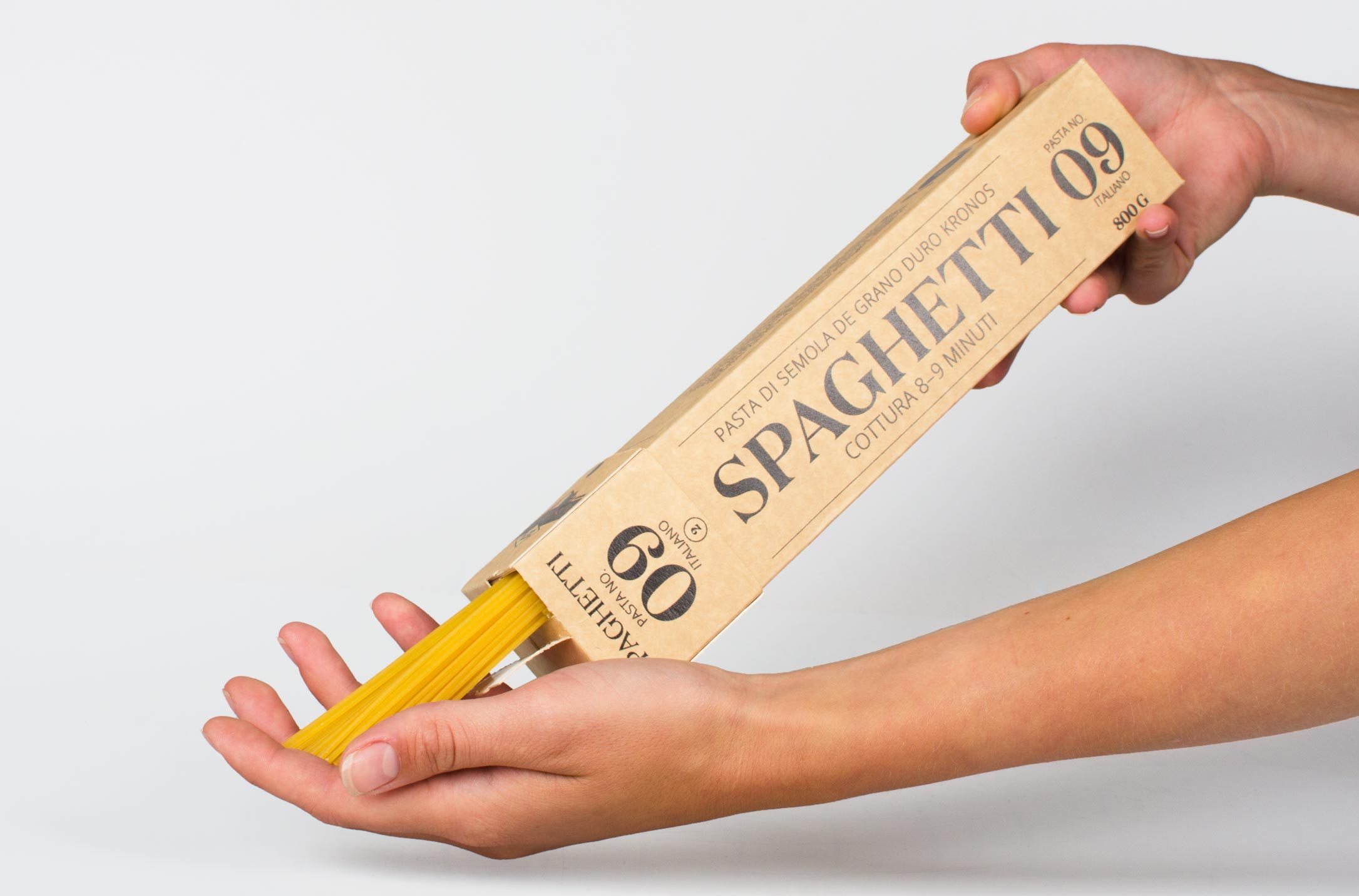 a demonstration of how one would get a portion of spaghetti from the packaging